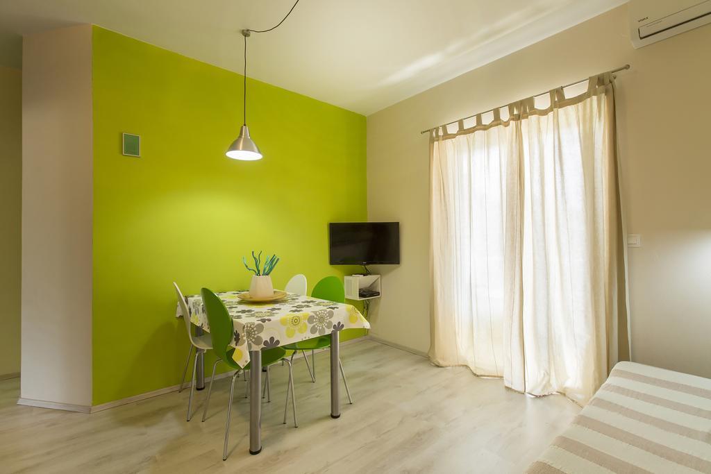 Charming Seaside Apartments Noa & Jakov, Zaboric Sibenik Exterior foto
