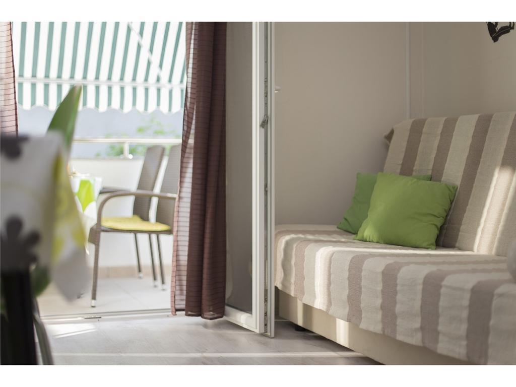 Charming Seaside Apartments Noa & Jakov, Zaboric Sibenik Zimmer foto
